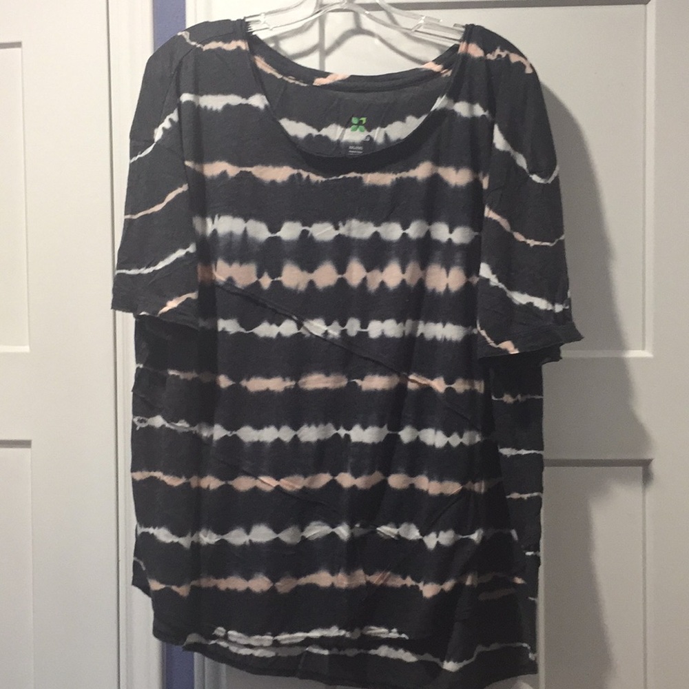 Dark Grey, white and pink T-shirt